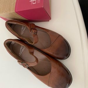 Dansko Shoes